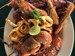 -Green Lobster Waskaduwa Seafood Restaurant