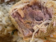 网红肚包肉-零·壹新疆羊肉抓饭