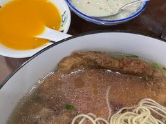 -百年老字号·观振兴蟹黄面·三虾面·苏式面(观前街富仁坊巷店)