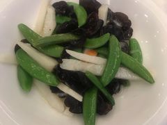 甜豆云耳炒山药-鹿港小镇(金虹桥国际中心店)