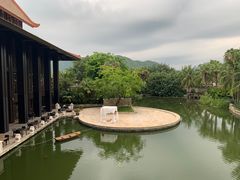 -三亚亚龙湾铂尔曼别墅度假酒店