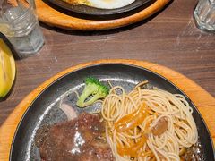 -豪享来牛排(人民店)
