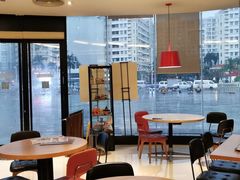 用餐区-必胜客(华南摩尔店)