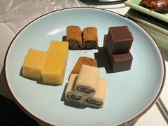 宫廷点心拼盘-羲和雅苑•北京烤鸭(陆家嘴中心店)