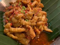 蒜香鸡脚-浩海火烧云傣家菜(京广店)
