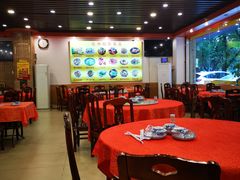大堂-化州大众美食城(宝安老牌店)