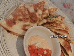 -秀儿家の小确幸花园西餐厅