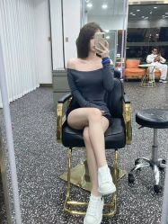 -IU潮牌·SALON