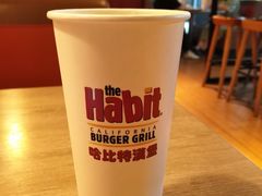 -The Habit Burger Grill 哈比特汉堡(复兴soho店)
