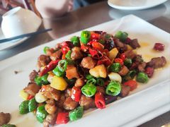 -湖泉水云间餐厅·弥勒地道菜(B座店)