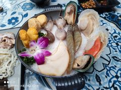 -丽江庭院·云南野生菌·海鲜火锅(鼓楼四合院店)