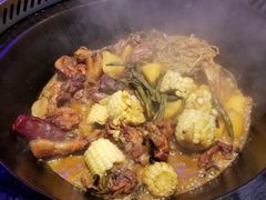 -山里屯铁锅炖·东北菜(康桥店)