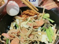 -怪噜范·老贵阳街头名小吃(鸿通城店)