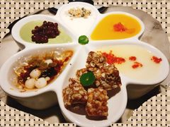 五彩甜品拼盘-绿茶餐厅(乐峰广场店)