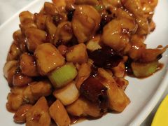 -渝信川菜 · 川味家常菜(财富购物中心店)