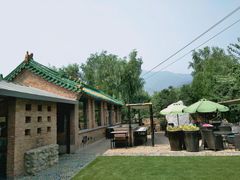 -瓦厂酒店