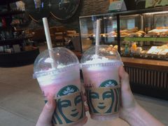 人鱼桃桃星冰乐-星巴克臻选(惠州华贸天地1楼店)