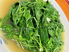 蒜泥炒苋菜-得意楼蒸菜馆