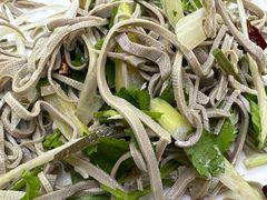 -溢心园香河肉饼总店