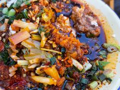 -拈签一笑黄牛肉辣卤串串