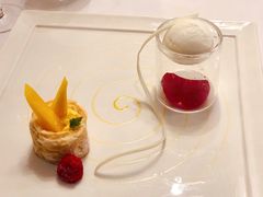 法式芒果拿破仑佐椰香冰激凌-王品牛排(杭州大厦店)