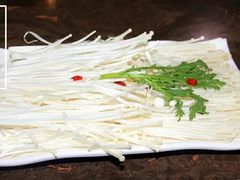 金针蘑-福牛阁潮汕牛肉火锅