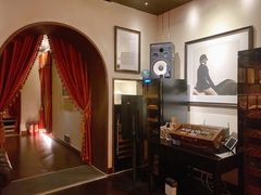-THE OLD HOUSE酒吧