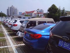 -大融城-停车场