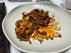 -红鼎豆捞·非遗鲍皇汤火锅(宝丰路店)