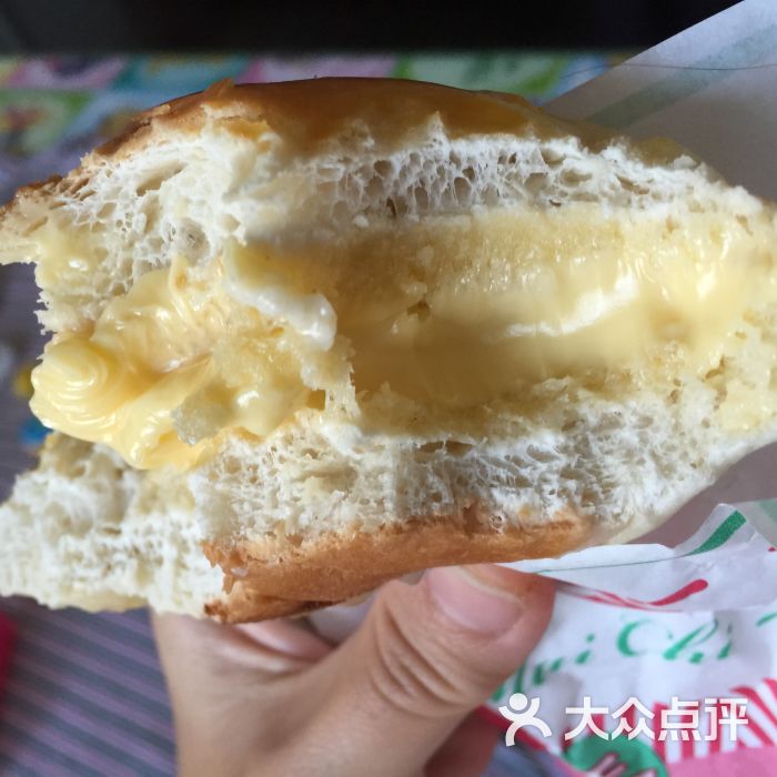 米芝莲(大悦城店)菠萝油,转天吃,黄油凝固了图片 - 第1880张