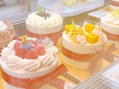 -花花卷卷·鲜食蛋糕(静安久光百货店)
