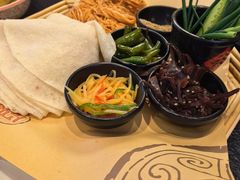 -丁里羊肉小镇(天鹅湖总店)