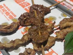 -威记烧嘢·南宁烧烤·超级生牛(绿地店)