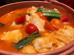 -云海肴·汽锅鸡·云南菜(天山百盛优客店)