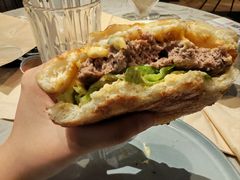 -必胜客(经开万达店)