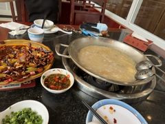 -老来福·非遗酸汤兔(凯旋路店)