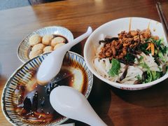 -建新园过桥米线(老街店)