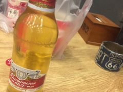 -愉肴麻辣香锅(中山路店)