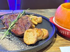 -Season施莀·牛扒·意粉·饭·足球主题餐吧