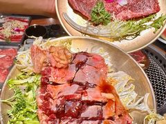 -何发发和牛烧肉·鳗鱼榴莲放题自助(乐峰广场店)