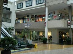 -宁波杉井奥特莱斯广场