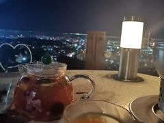 -草山夜未眠景观餐厅