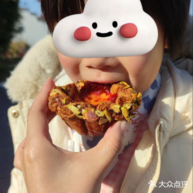 他家的蛋挞几乎无差评！！！实在太美味了！！