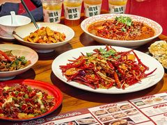 -黄弟大排档·湖南菜·小龙虾·小海鲜(凯旋北路店)