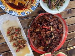 -柴窝堡22号辣子鸡·传承新疆菜