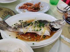 -源海渔村·现捞海鲜(大角湾店)