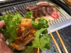 -臻牛烤肉