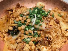 -成都你六姐·牛肉冒菜(城市集市合生汇店)