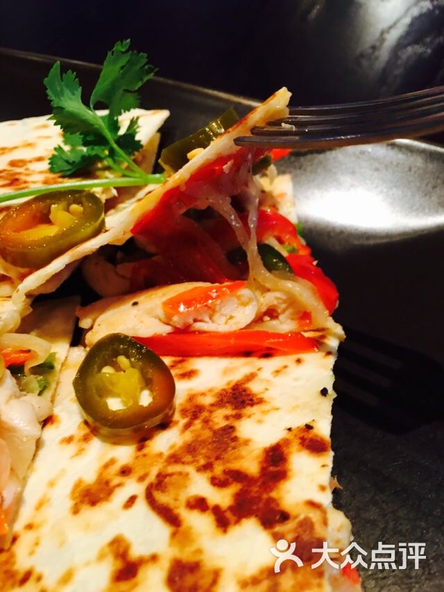 bluefrog蓝蛙(远洋乐堤港店)鸡肉墨西哥风味薄饼图片 - 第6张