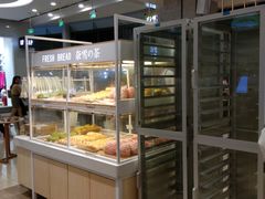 面包甜点陈列柜-奈雪的茶(东莞汇一城店)
